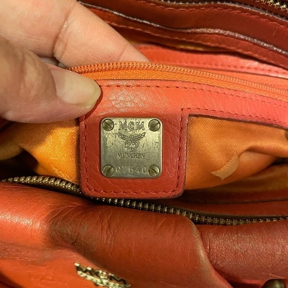 MCM Two Way Bag- Imprente - Picture 7 of 15